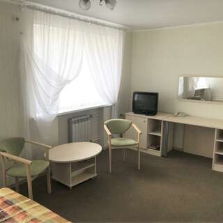 Гостиница Русь Орёл 1-я категория "Дабл" (широкая кровать, стандарт,3000)-3