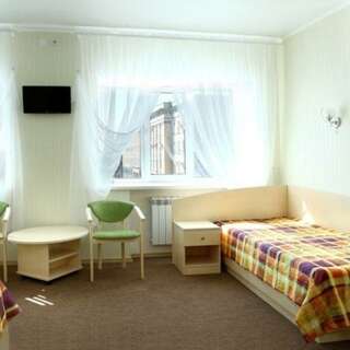 Гостиница Русь Орёл 3-я категория многоместный (три отдельные кровати,4500)-4